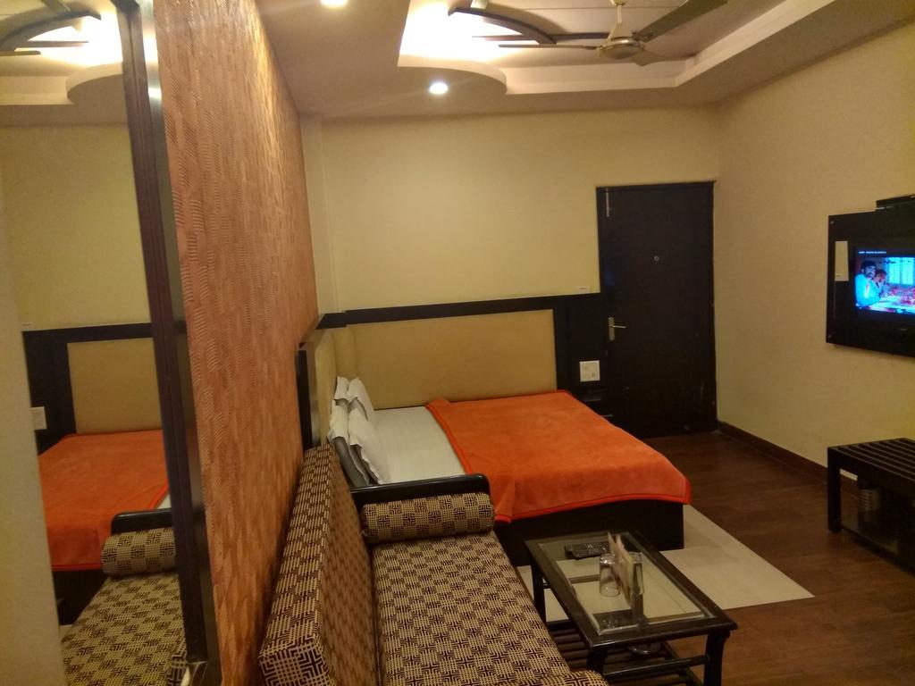 Arihant Inn-Near Blk Hospital New Delhi Exterior foto